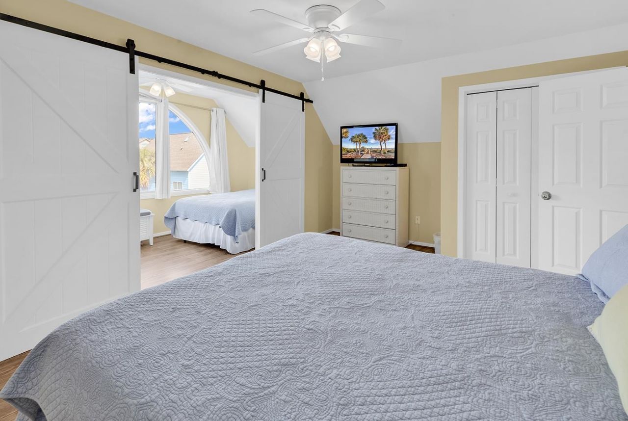 1015 Sea Bridge Ct. Photo 31