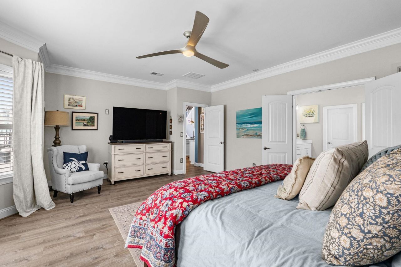 354 Mikita Dr. Photo 20