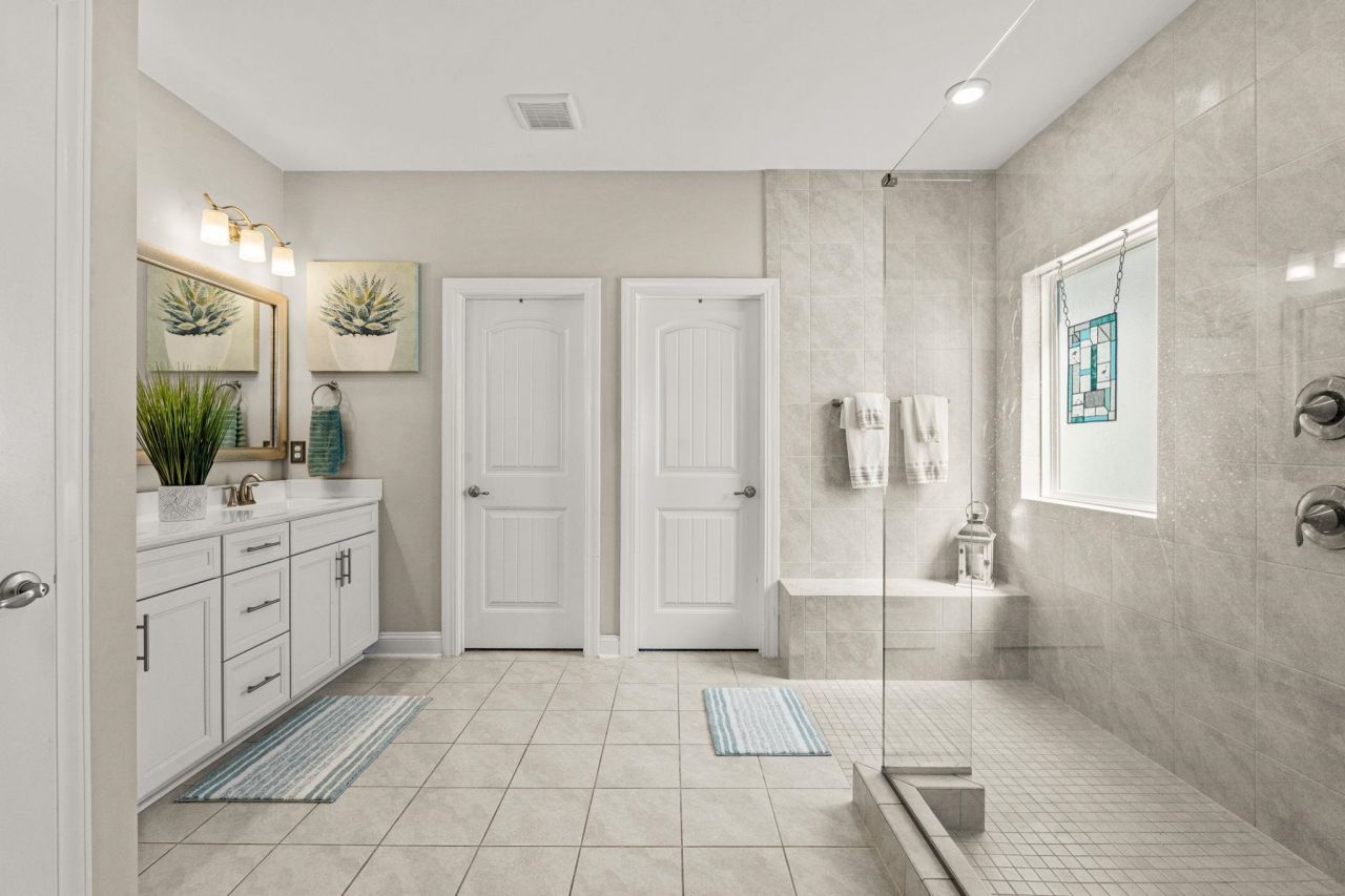 354 Mikita Dr. Photo 21