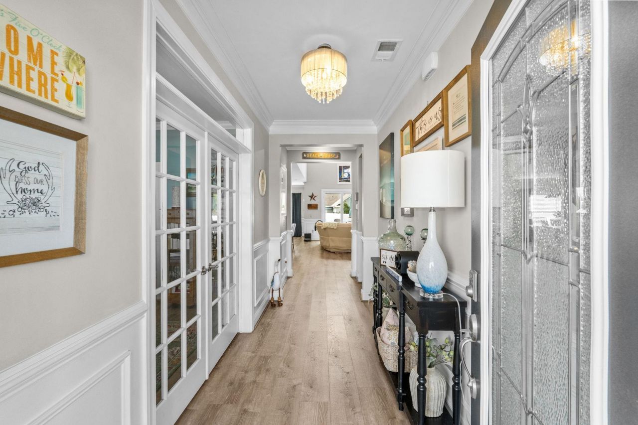 354 Mikita Dr. Photo 26