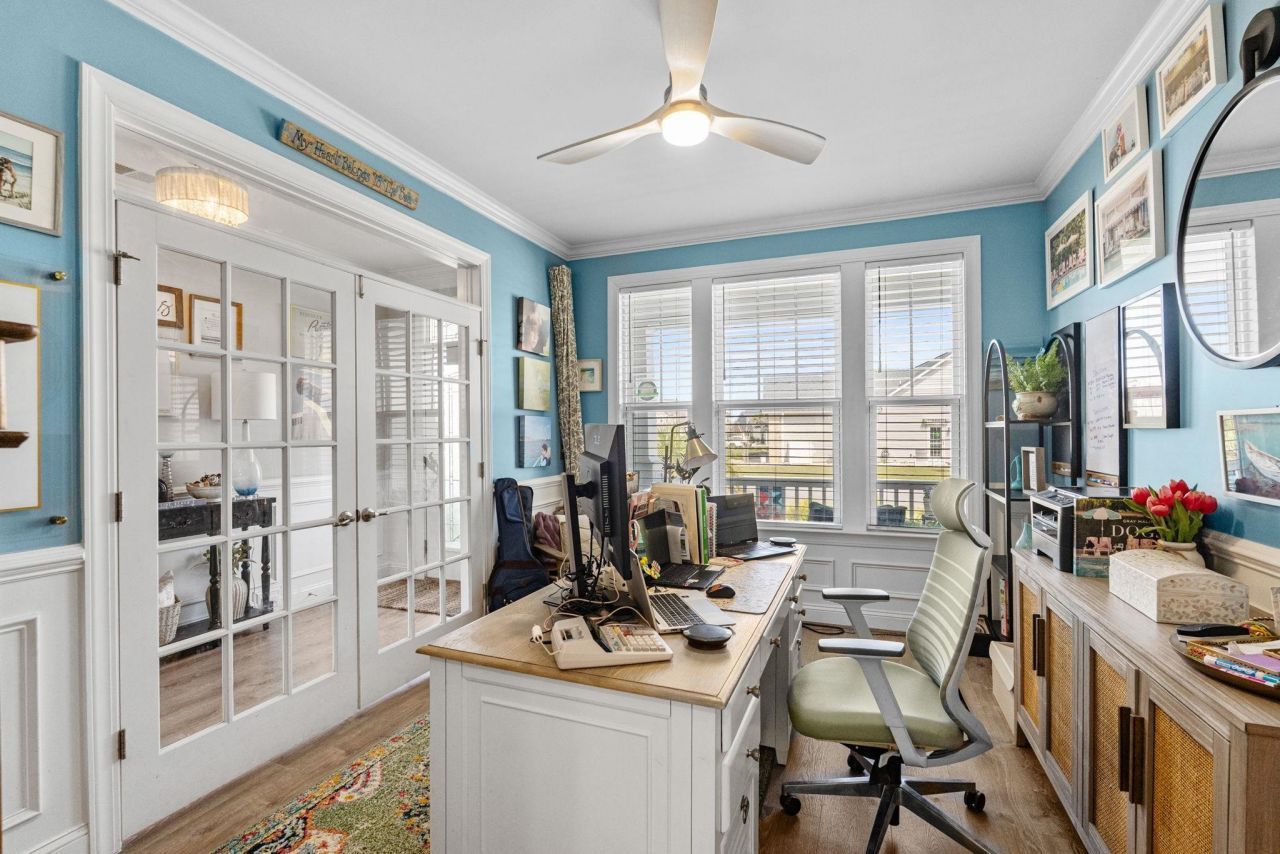 354 Mikita Dr. Photo 31