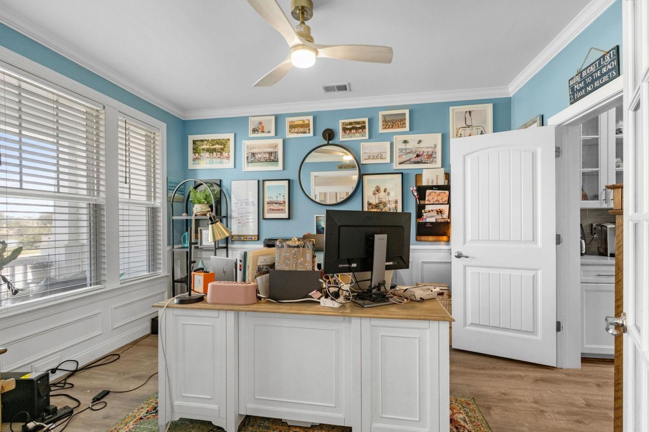 354 Mikita Dr. Photo 32