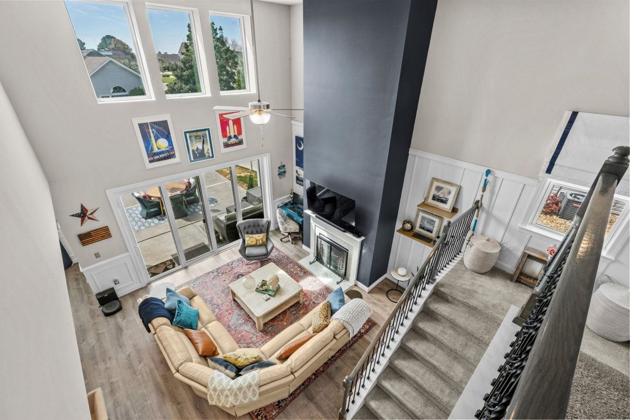 354 Mikita Dr. Photo 35