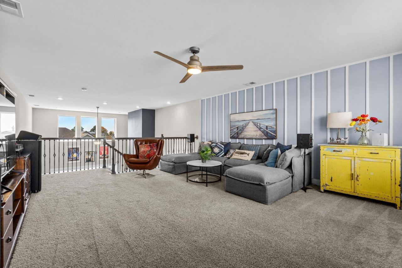 354 Mikita Dr. Photo 38