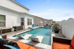 354 Mikita Dr. photo 4