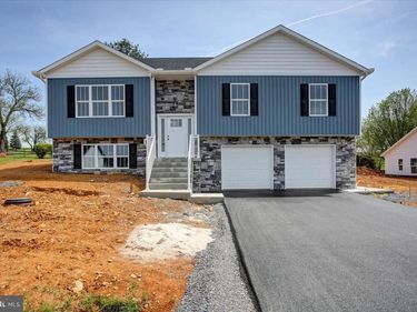 12372 BENNING AVENUE, WAYNESBORO, PA 17268