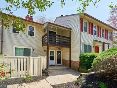 2841 CHABLIS CIRCLE, WOODBRIDGE, VA 22192
