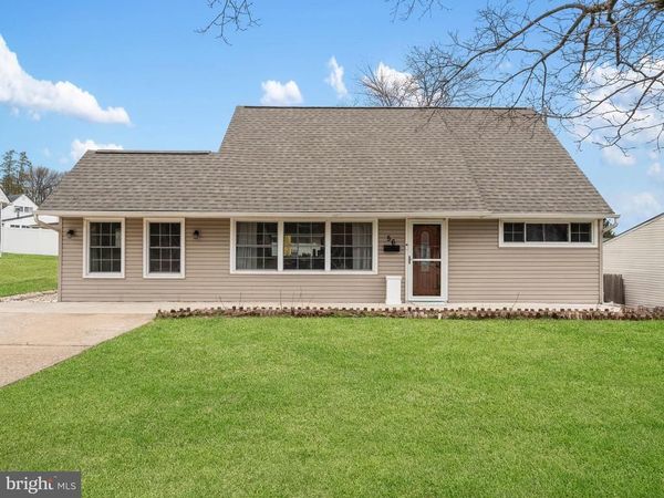 56 VERMILLION, LEVITTOWN, PA 19054