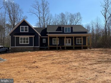 57 LIGHTHOUSE DRIVE , BUMPASS, VA 23024