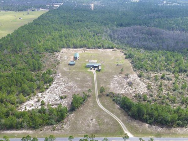 22985 NW Lamont Road , Fountain, FL 32438