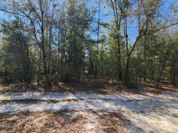 000 Edgewood Road , Fountain, FL 32438