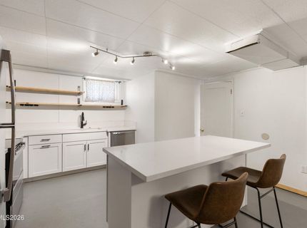 1060 Whitaker Drive, Reno, NV 89503 Photo