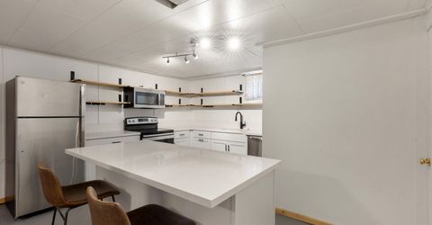 1060 Whitaker Drive, Reno, NV 89503 Photo