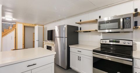 1060 Whitaker Drive, Reno, NV 89503 Photo