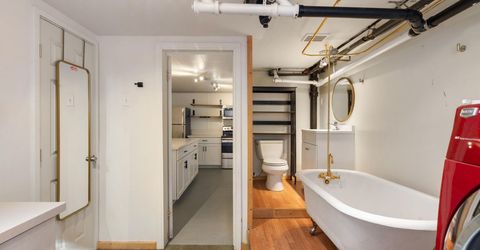 1060 Whitaker Drive, Reno, NV 89503 Photo