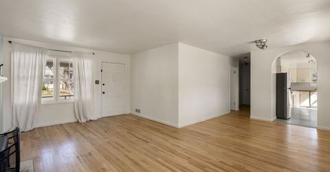 1060 Whitaker Drive, Reno, NV 89503 Photo