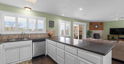 23183 Cypress Point Ct, Auburn, CA 95602 Photo