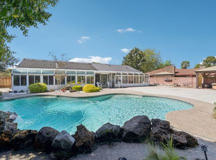 7363 West Pkwy, Sacramento, CA 95823 Photo