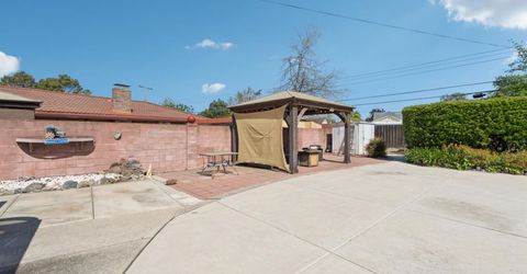 7363 West Pkwy, Sacramento, CA 95823 Photo