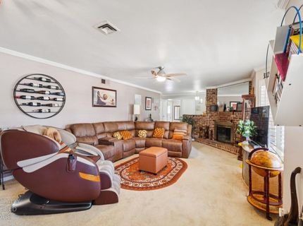 7363 West Pkwy, Sacramento, CA 95823 Photo