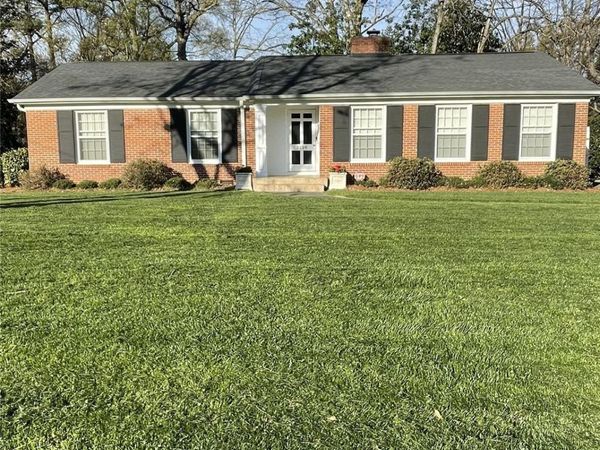 3226 Pendleton Avenue, Charlotte, NC 28210