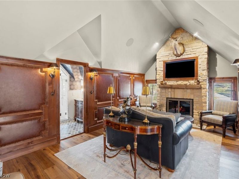 5400 Valley Parkway, Brecksville, OH 44141 Photo 28