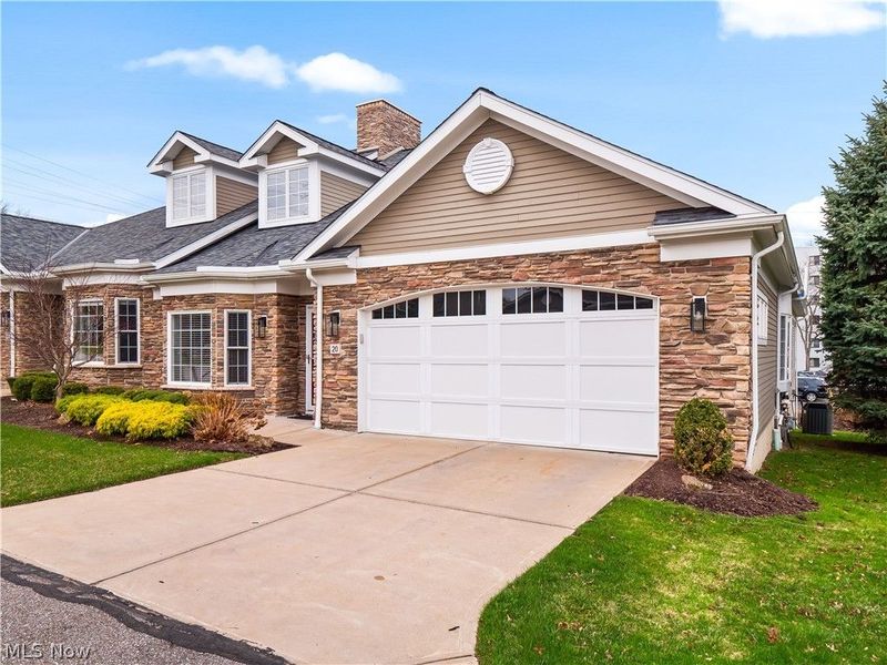 20 Somerset Drive, Rocky River, OH 44116 Photo 1