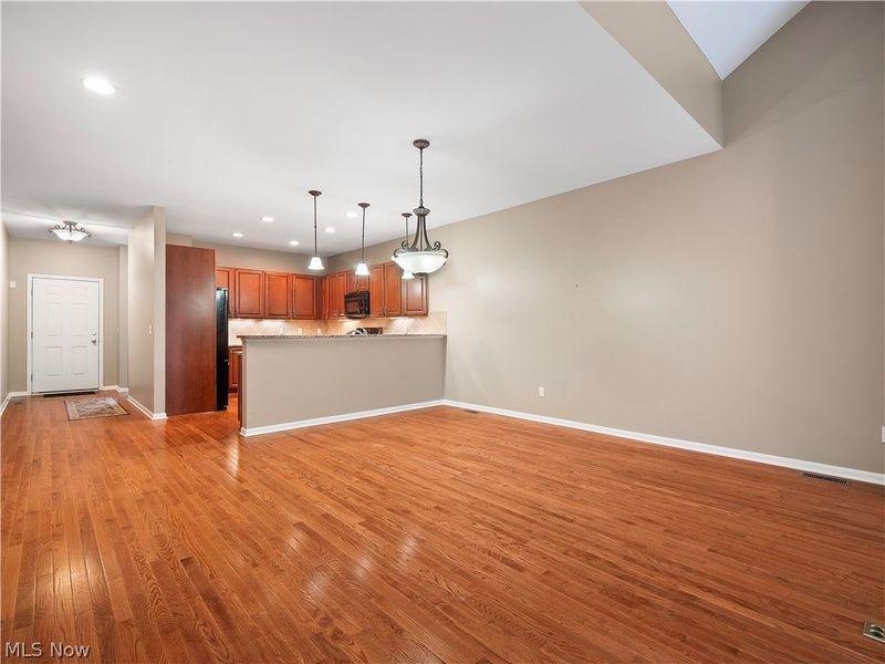 20 Somerset Drive, Rocky River, OH 44116 Photo 17