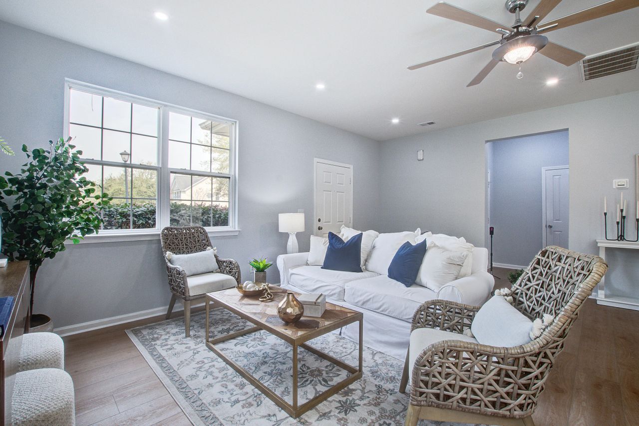 144 Graduate Lane Photo 10