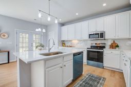 144 Graduate Lane photo 4