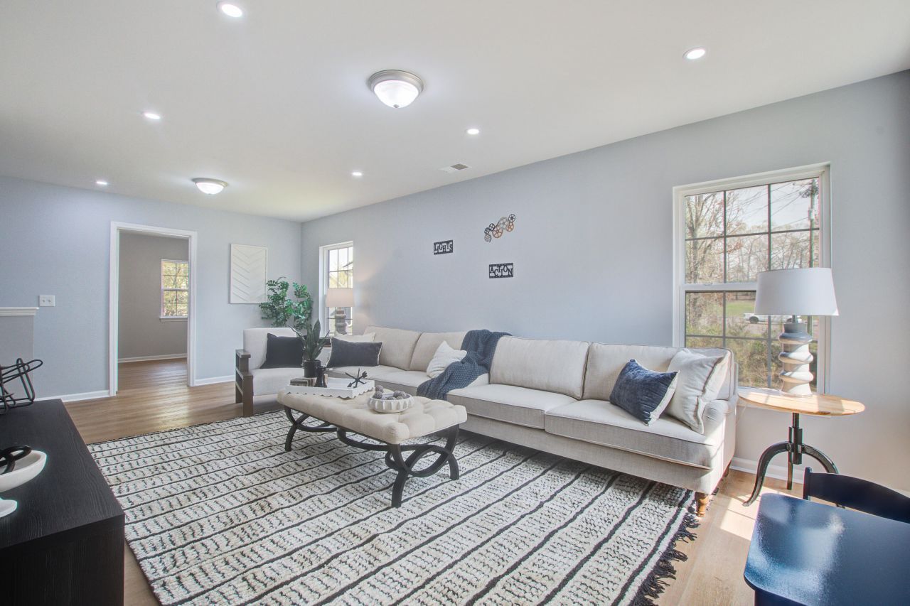 144 Graduate Lane Photo 30