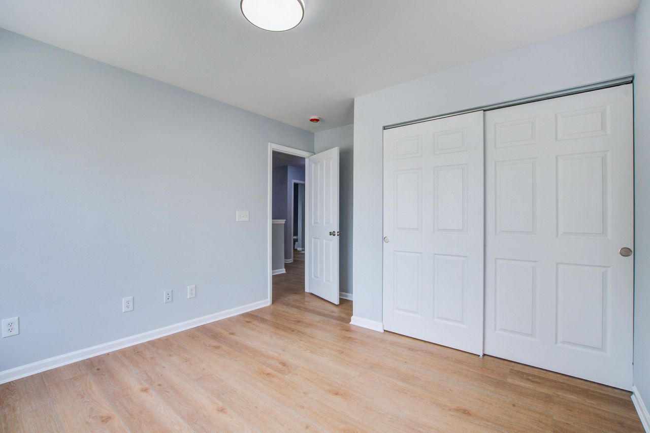 144 Graduate Lane Photo 42