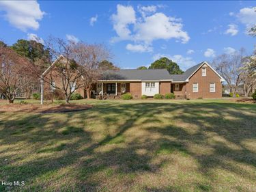 4801 Country Club Drive N, Wilson, NC 27896