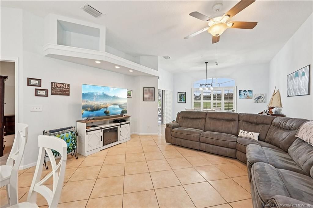 621 NW Broken Oak Trail, Jensen Beach, FL 34957 Photo