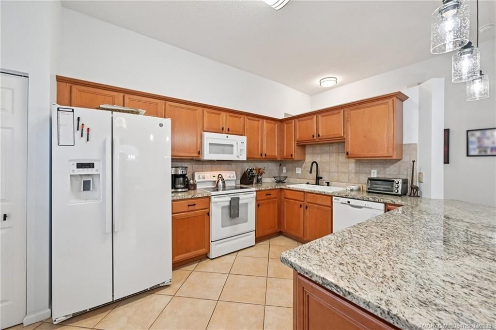 621 NW Broken Oak Trail, Jensen Beach, FL 34957 Photo