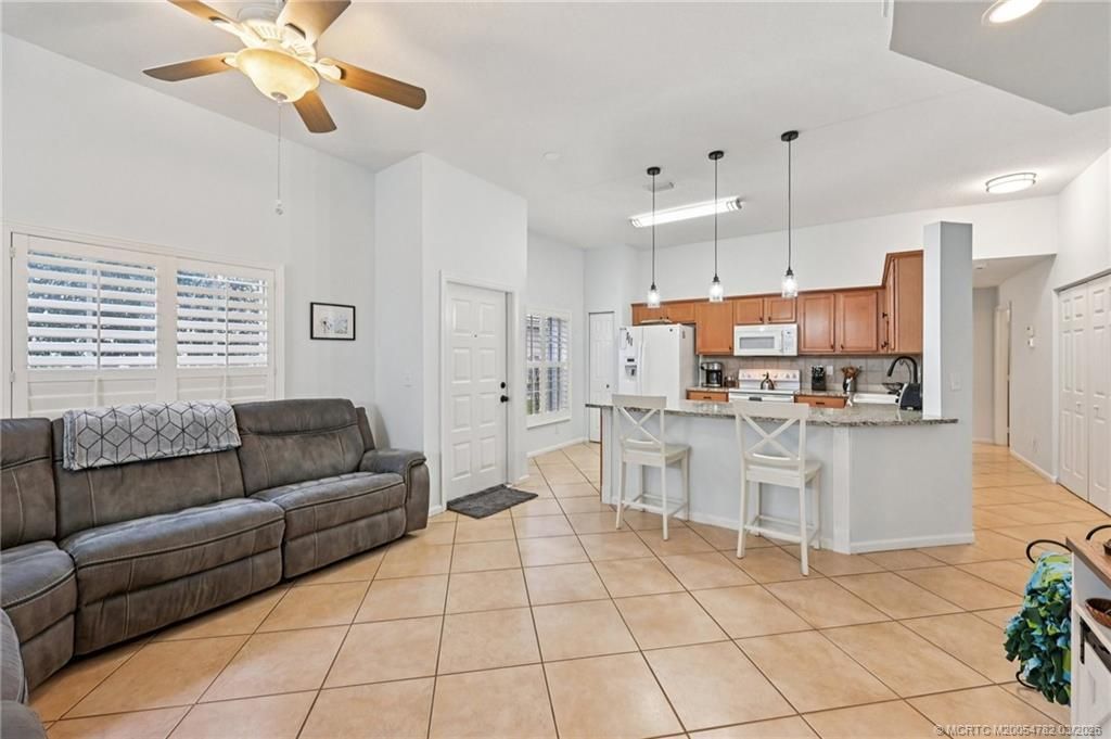 621 NW Broken Oak Trail, Jensen Beach, FL 34957 Photo