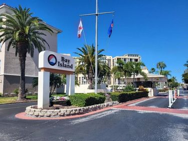 7400 SUN ISLAND DRIVE S, Unit 205, SOUTH PASADENA, FL 33707