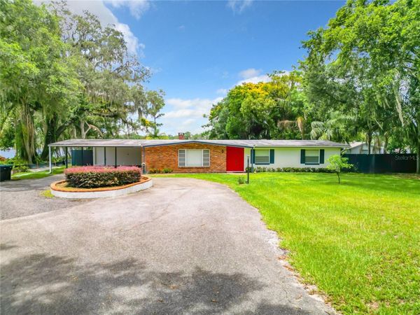 9999 LAKE GEORGIA DRIVE , ORLANDO, FL 32817
