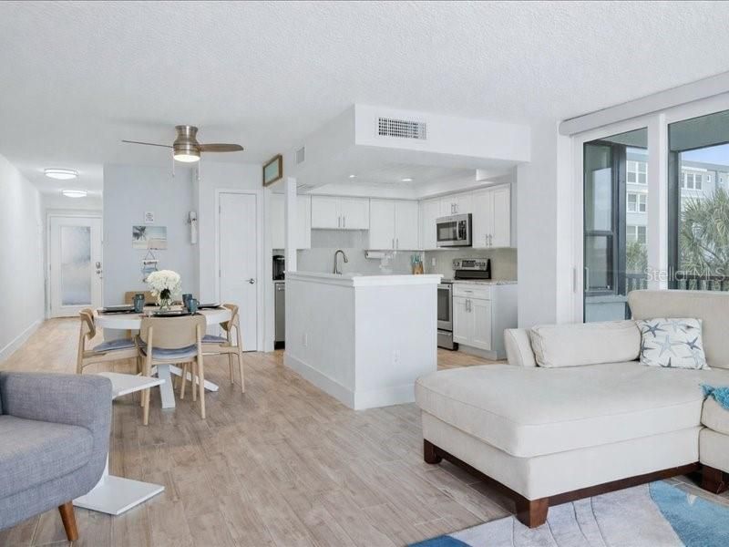 1848 Shore Drive S, Unit 301, South Pasadena, FL 33707 Photo