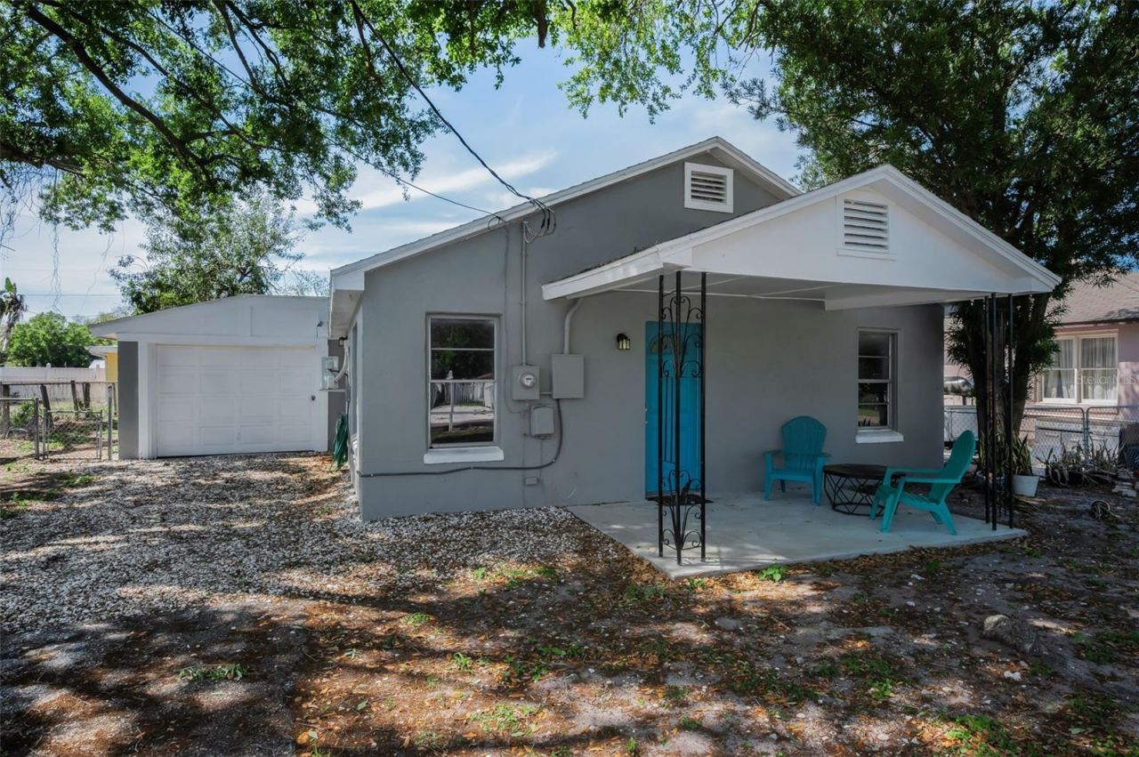1918 Macomber Avenue, Clearwater, FL 33755 Main Photo