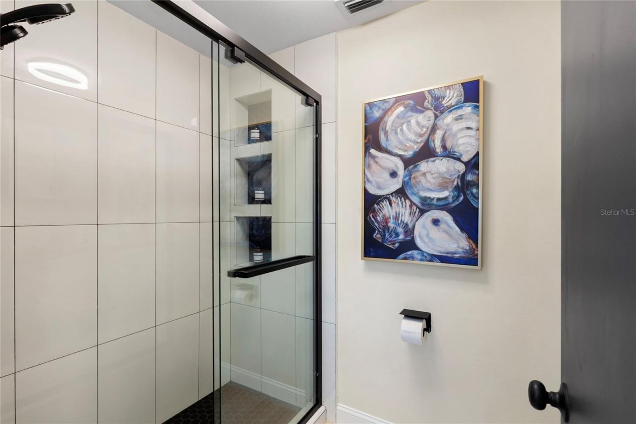 3887 Catalina Drive, Bradenton, FL 34210 Photo