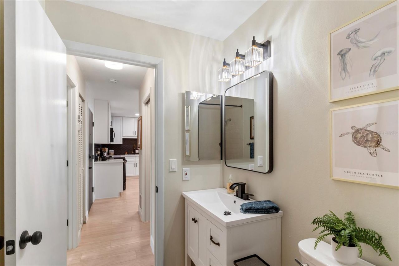 3887 Catalina Drive, Bradenton, FL 34210 Photo