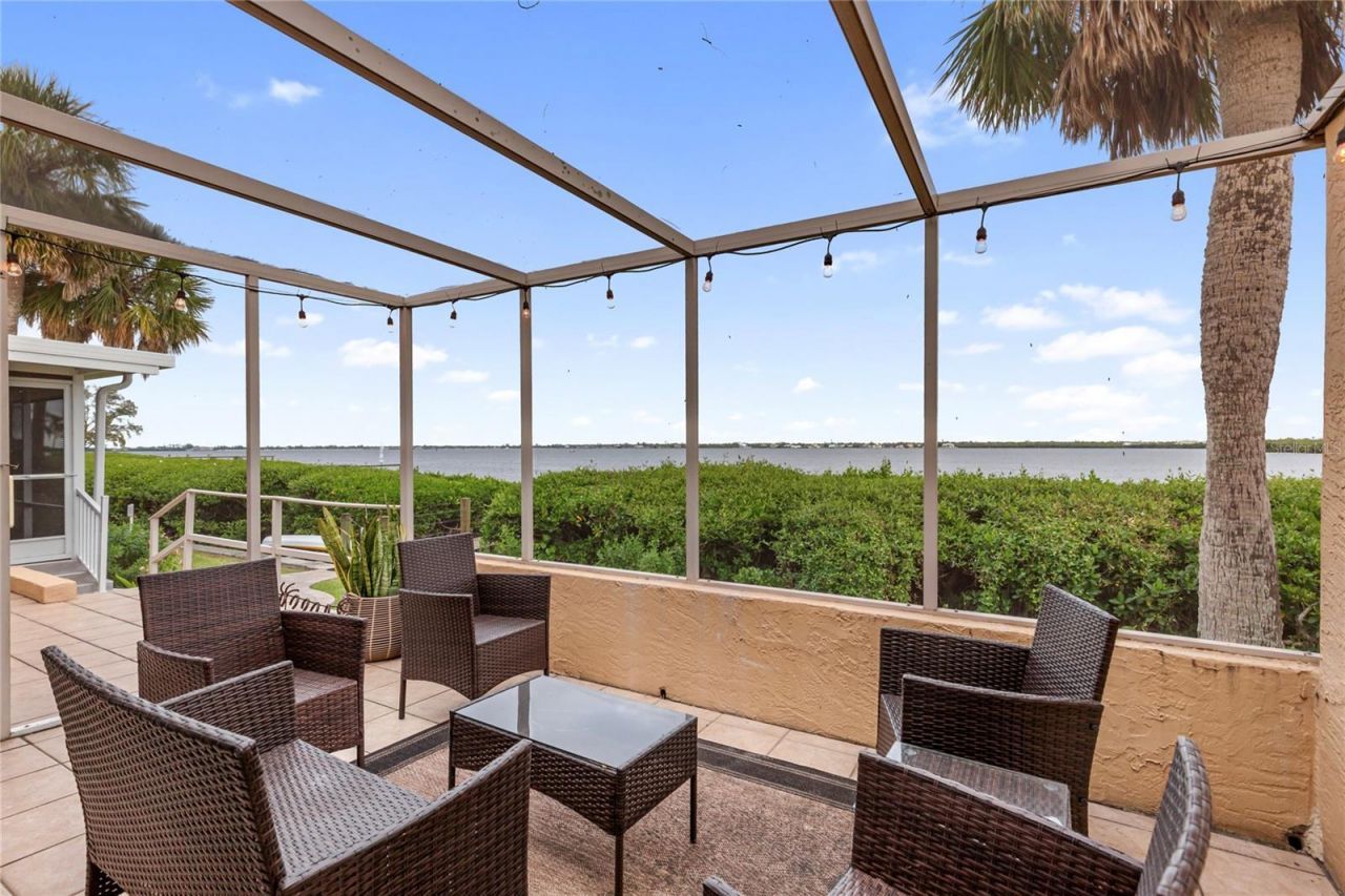 3887 Catalina Drive, Bradenton, FL 34210 Photo