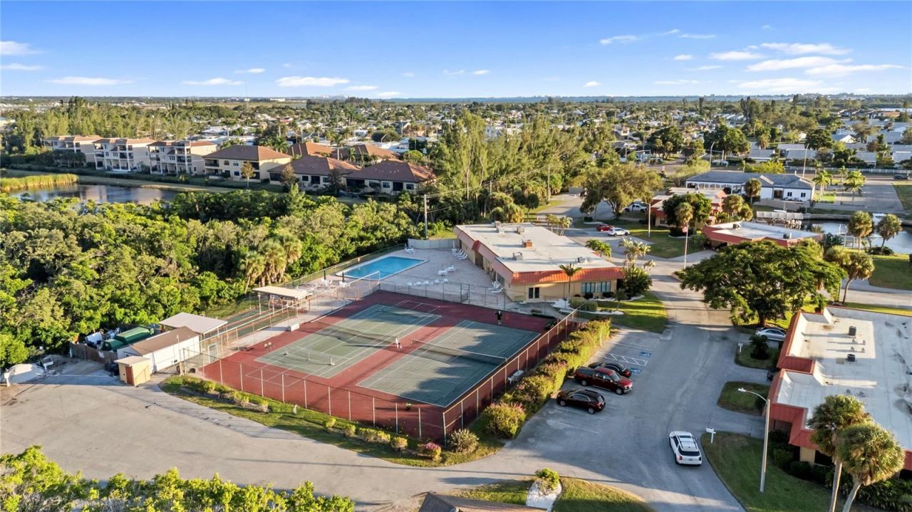 3887 Catalina Drive, Bradenton, FL 34210 Photo