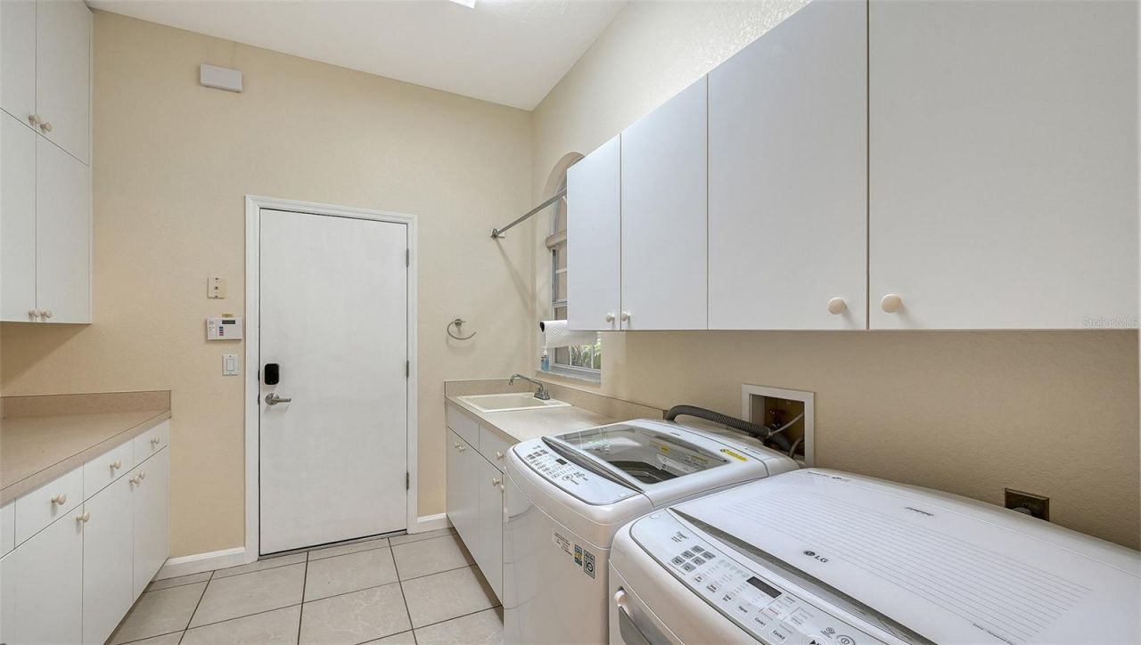 5023 Ashley Parkway, Sarasota, FL 34241 Photo