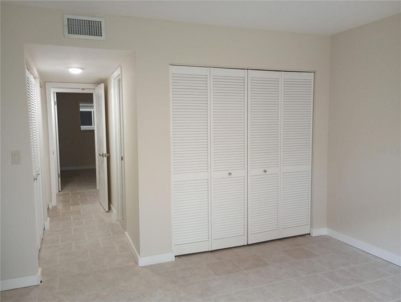 1310 Glen Oaks Drive E, Unit 183E, Sarasota, FL 34232 Photo
