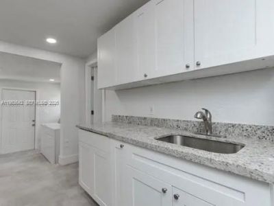 460 NW 82nd Ter , Miami, FL 33150 Photo