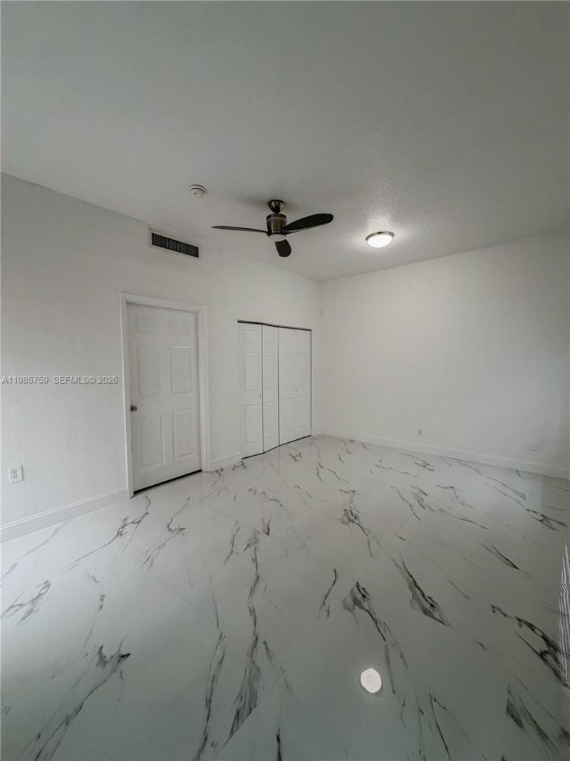 16242 SW 42nd Ter, Miami, FL 33185 Photo