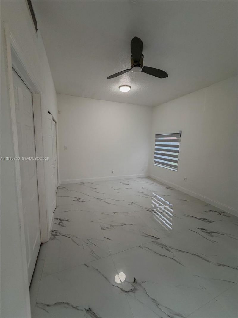 16242 SW 42nd Ter, Miami, FL 33185 Photo