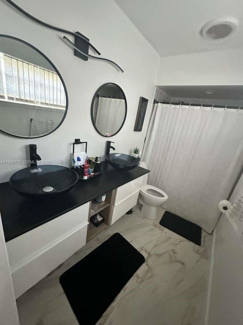 2827 Mckinley St , Hollywood, FL 33020 Photo